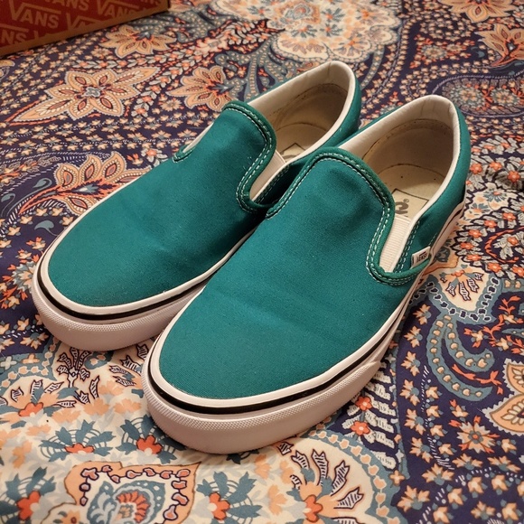 vans ultramarine green